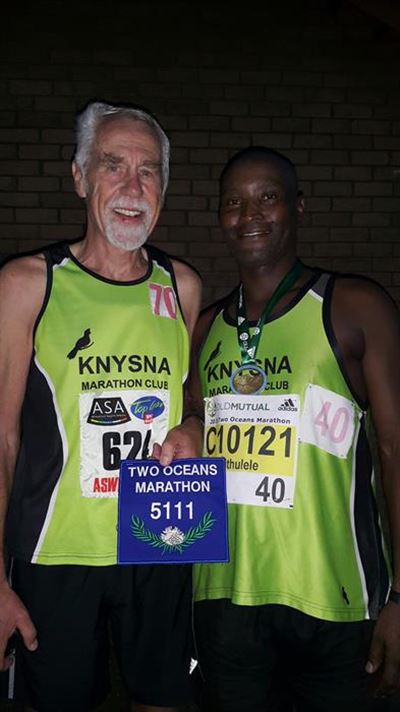 KMC runners do Two Oceans